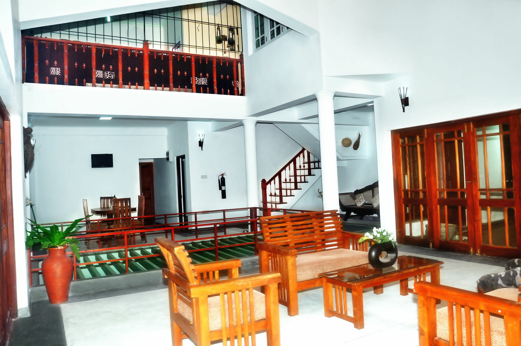 Aaranya Residence Канди Экстерьер фото